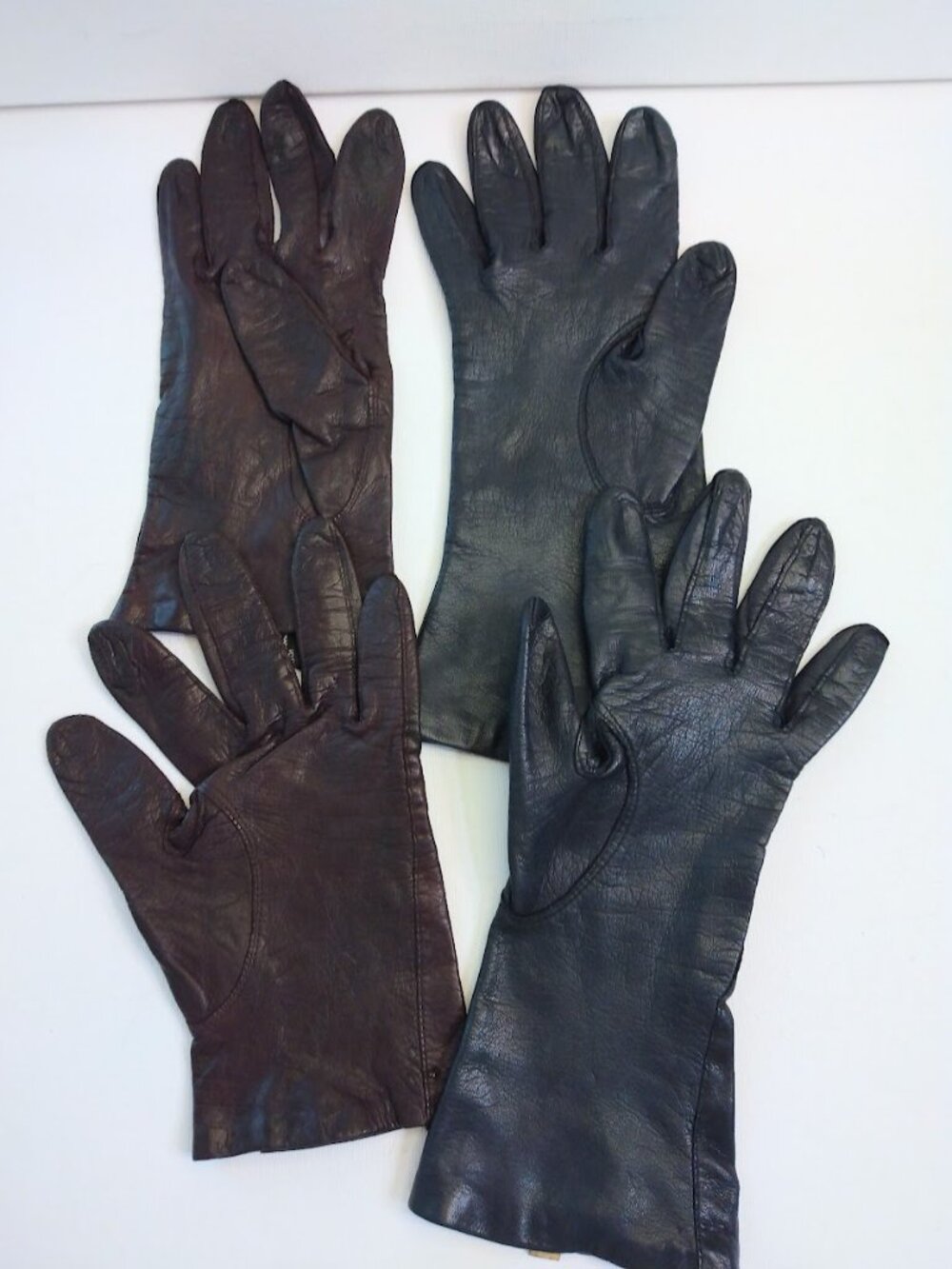 Lot of 2 Vintage Leather Gloves Black & Brown Silk Lined Size 7.5 Made in Italy